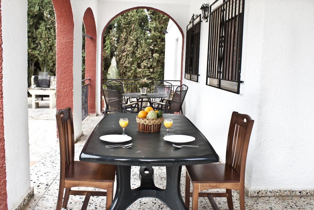 Cortijo Puerta Casas Rurales Орхіва Номер фото